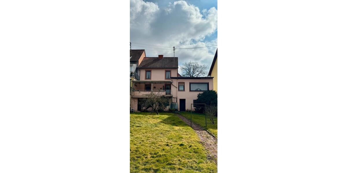Doppelhaushälfte Nalbach - 9 Zimmer, 172 m&sup2;, 158.000&euro; | Angebot:26729814