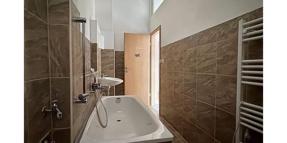 Mehrfamilienhaus, Wohnhaus Wurzen - 1 Zimmer, 343 m&sup2;, 298.000&euro; | Angebot:24789581