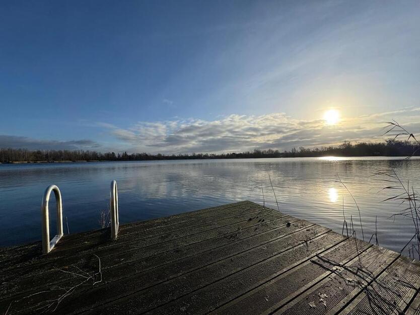 Traumhaft am Wasser leben zimmer