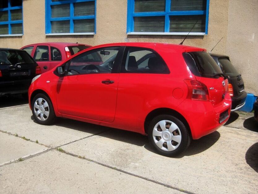 Yaris