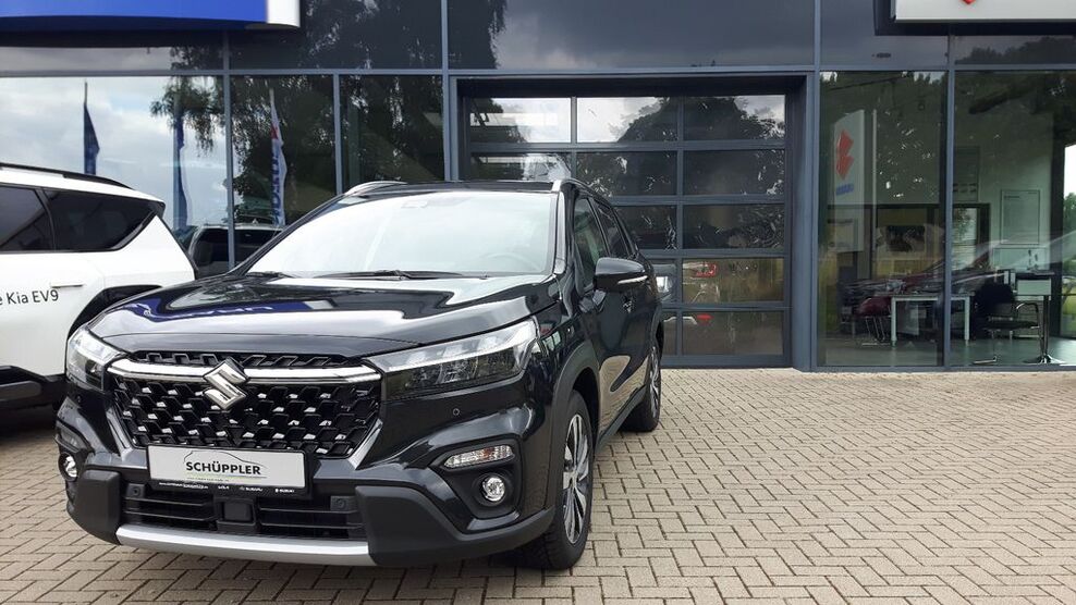 Suzuki (SX4) S-Cross 10.602 km 28.890 € Volkmarsen 34471