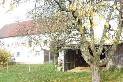 Grundstück zu verkaufen in Butzbach-Maibach 498.000 € 2600 m² zimmer