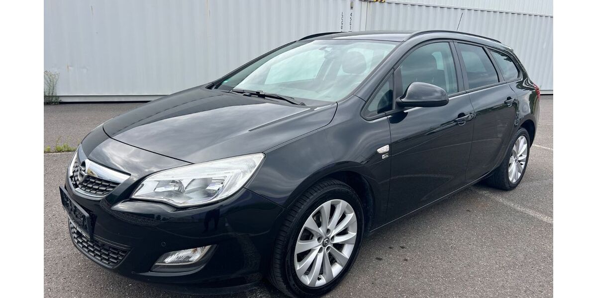 Opel Astra 185.000 km 2.700 &euro; Berlin 12057