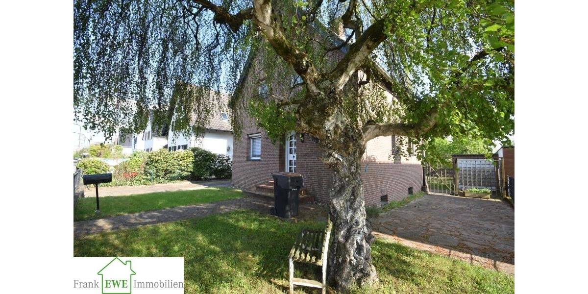 Grundstück Düsseldorf / Urdenbach Stadtmitte - 695.000&euro; | Angebot:26419953