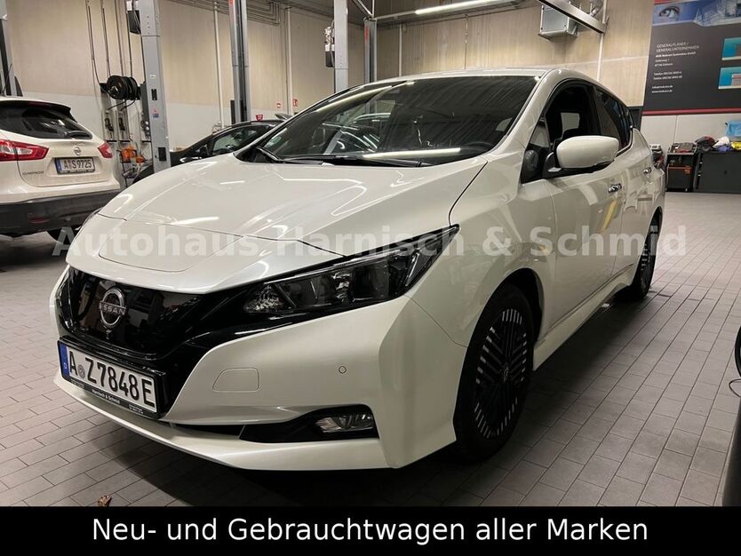 Nissan Leaf 15.900 km 24.670 € Gersthofen 86368