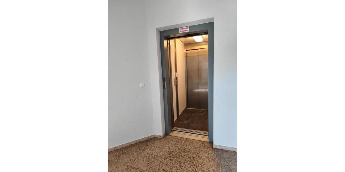 Etagenwohnung Dillingen (Saar) - 5 Zimmer, 134 m&sup2;, 210.000&euro; | Angebot:27118243