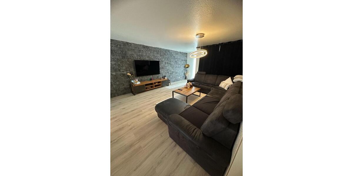 Erdgeschoßwohnung Esslingen am Neckar Pliensauvorstadt - 3 Zimmer, 82 m&sup2;, 350.000&euro; | Angebot:25169922