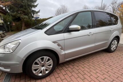 Ford S-Max 173.000 km 4.600 € Frankenberg 09669