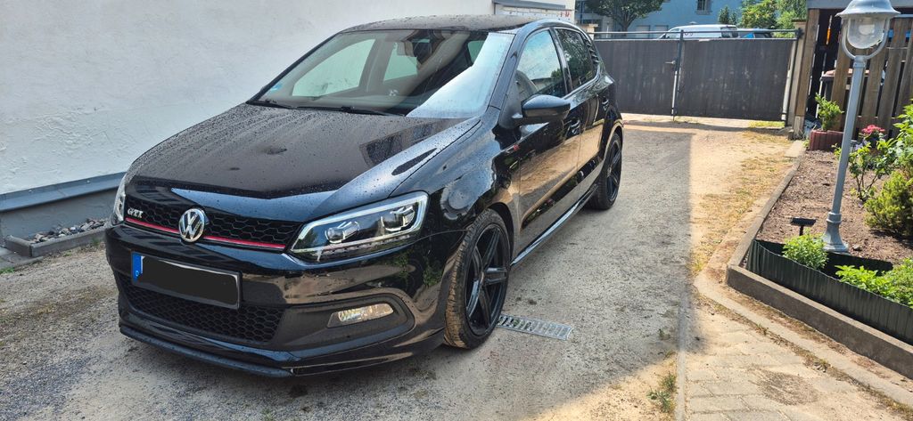 VW Polo 128.109 km 6.200 &euro; Radebeul 01445