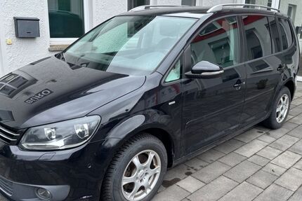 VW Touran 212.122 km 4.849 &euro; Plothen 07907