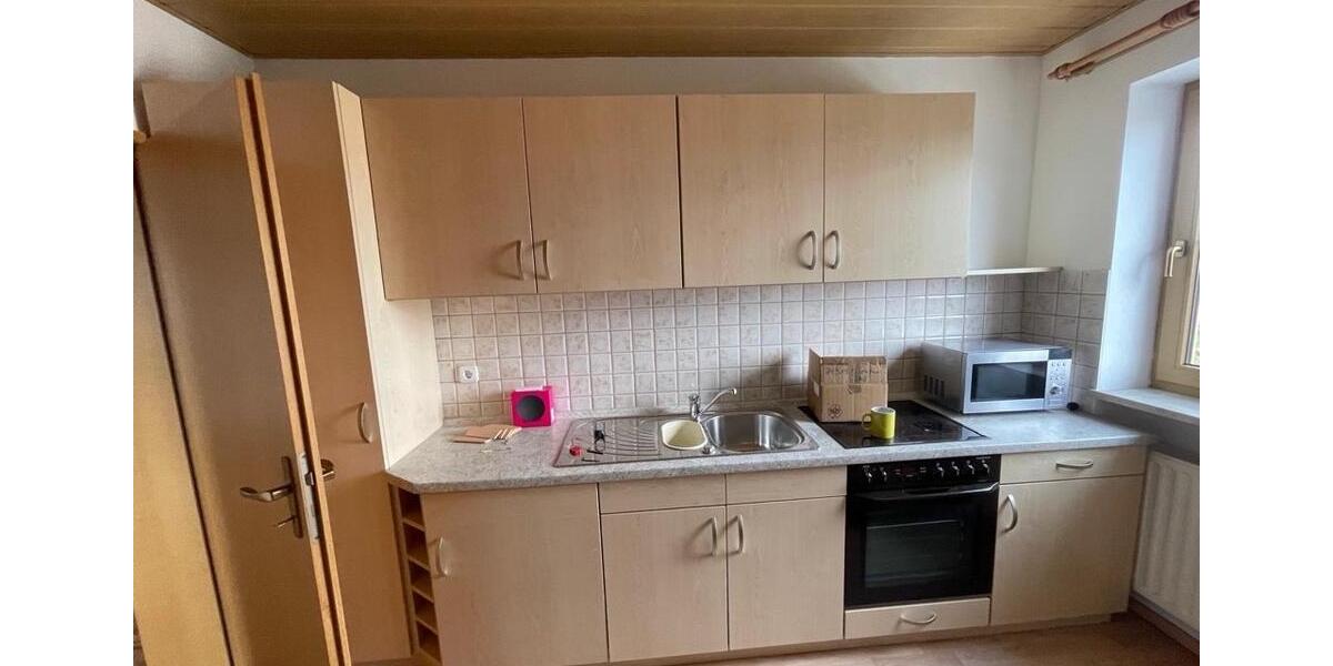 Dachgeschoßwohnung Marktredwitz - 3 Zimmer, 89 m&sup2;, 780&euro; | Angebot:26427251