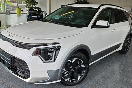 Kia Niro 100 km 38.475 &euro; Münchberg 95213