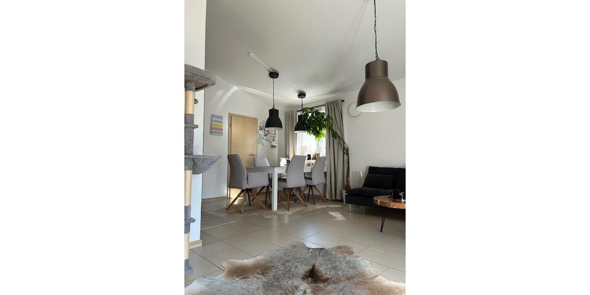 Etagenwohnung Nittenau - 3 Zimmer, 90 m&sup2;, 850&euro; | Angebot:26215586