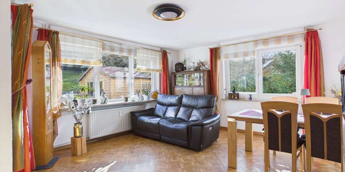 Etagenwohnung Rottweil - 3 Zimmer, 96 m&sup2;, 295.000&euro; | Angebot:25308159