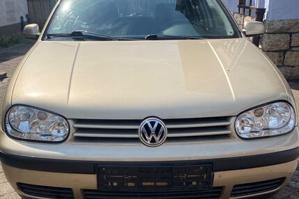 VW Golf 205.000 km 1.850 &euro; Bad Friedrichshall 74177
