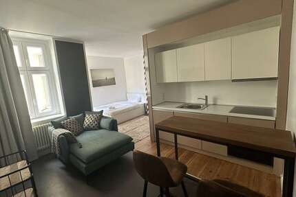 Wohnung zum Mieten in Berlin 991 € 25.95 m² 1 zimmer