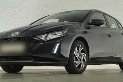 Hyundai i20 7.350 km 17.924 € Grünwald 82031