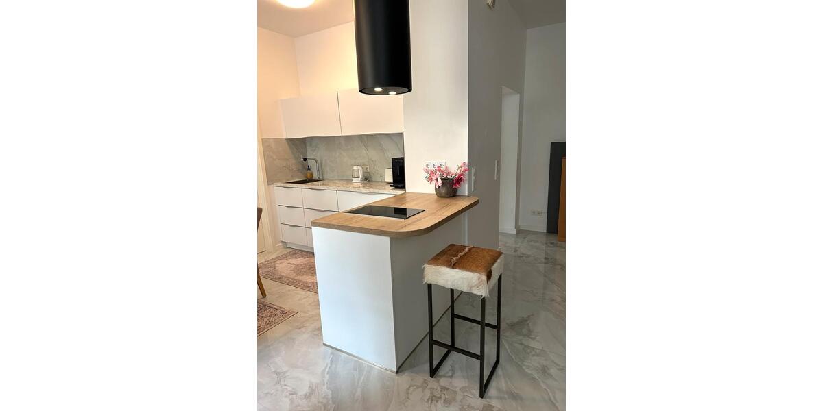 Etagenwohnung Bremerhaven Mitte - 4 Zimmer, 100 m&sup2;, 1.500&euro; | Angebot:26083223