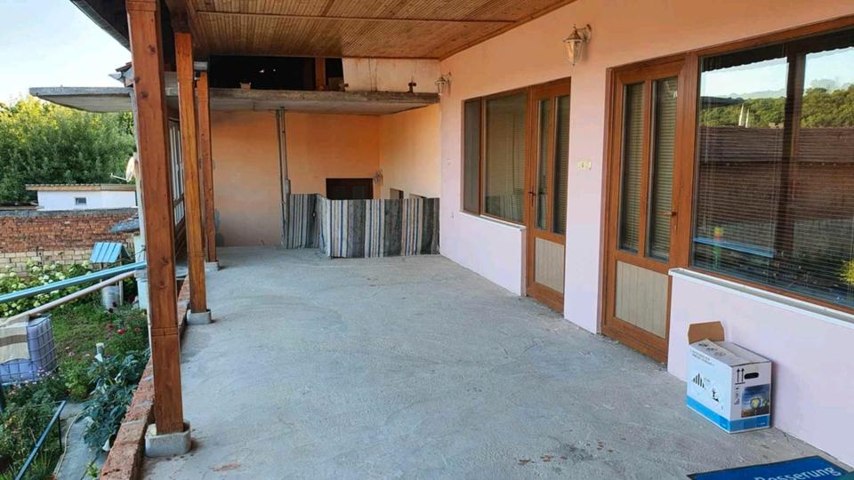 Mehrfamilienhaus, Wohnhaus Volkmarsen - 6 Zimmer, 120 m&sup2;, 90.000&euro; | Angebot:26163720