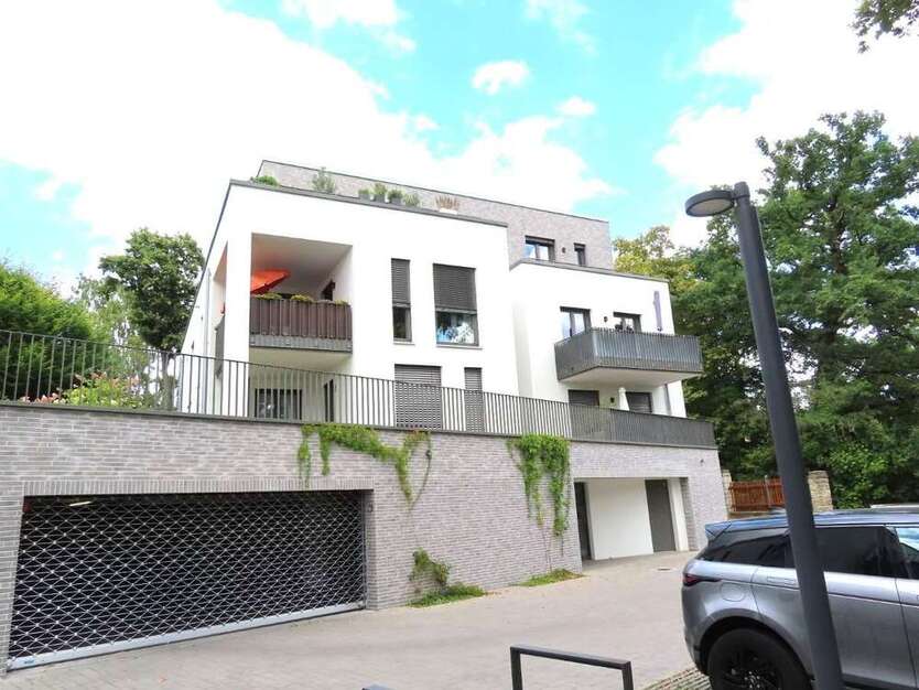 Wohnung zum Mieten in Kassel 1.760 € 155 m²