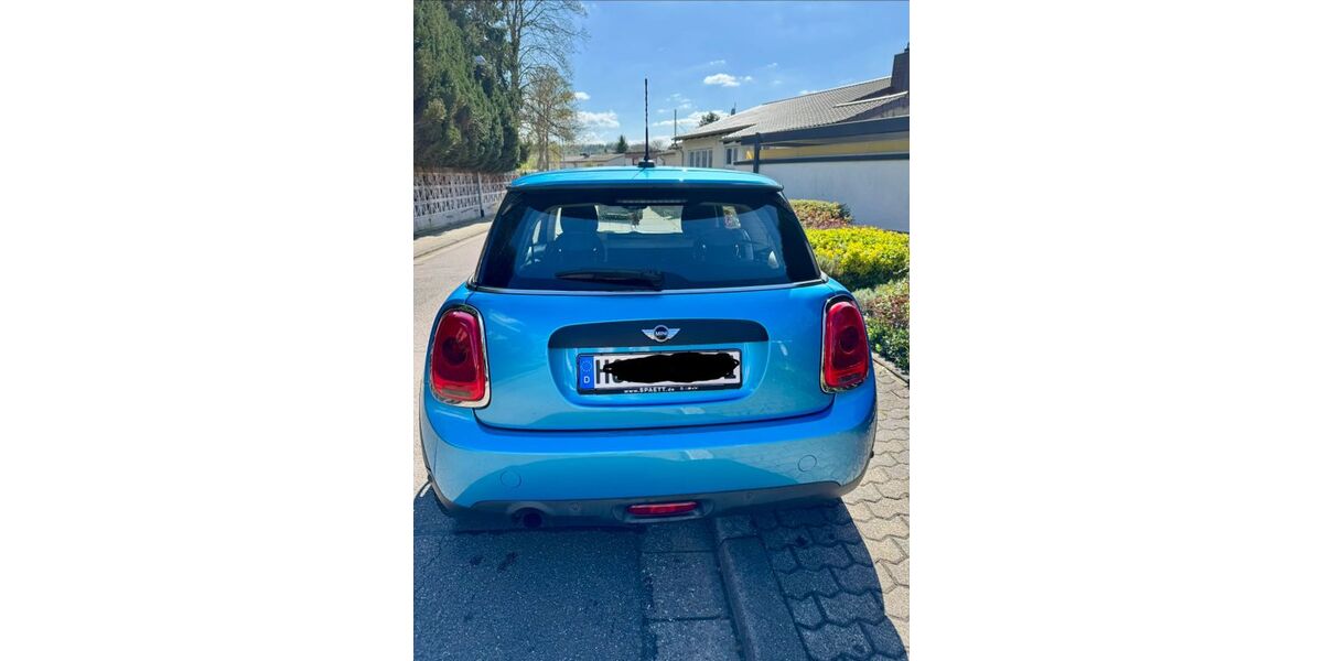 Mini ONE 81.330 km 11.300 &euro; Mandelbachtal 66399