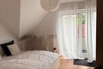 Dachgeschoßwohnung Dinslaken Hiesfeld - 3.5 Zimmer, 89 m&sup2;, 1.135&euro; | Angebot:26664027