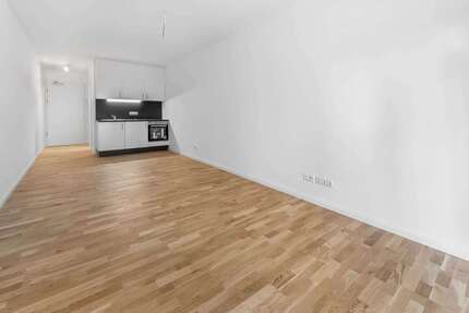 Wohnung zum Mieten in Berlin 733 € 29.22 m²