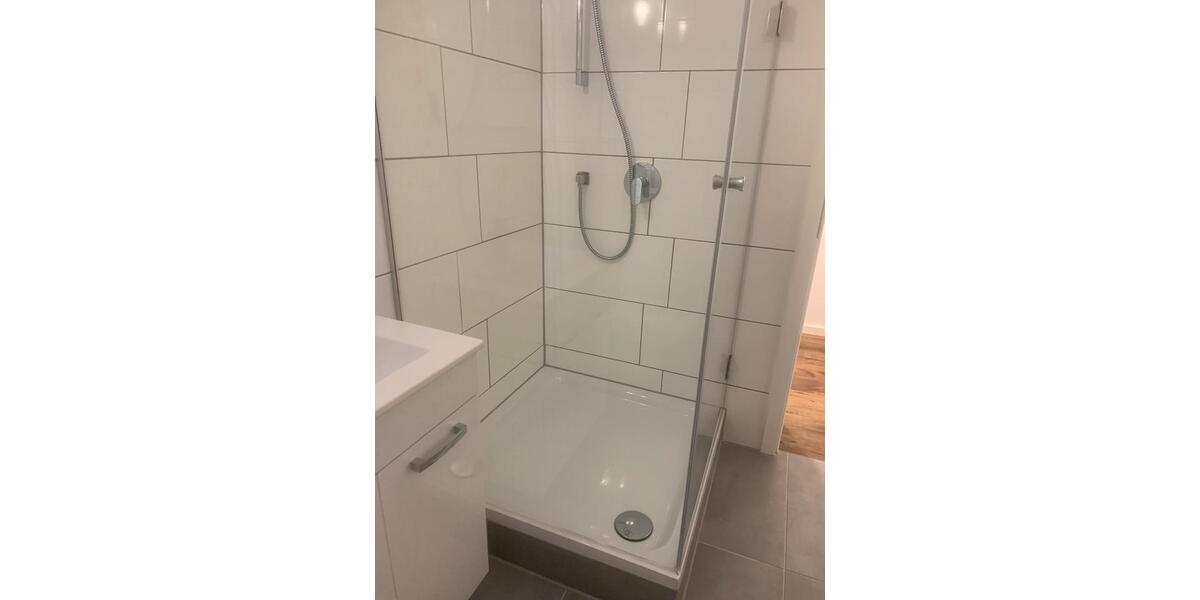 Dachgeschoßwohnung Stuttgart Bad Cannstatt - 2 Zimmer, 55 m&sup2;, 850&euro; | Angebot:26612902