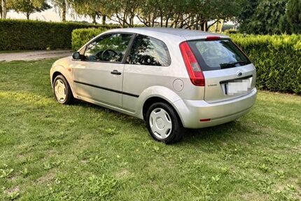 Ford Fiesta 100.930 km 1.000 &euro; Grimmen 18507