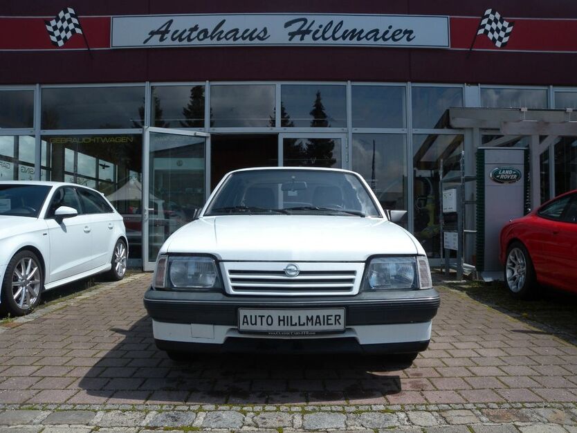Opel Ascona 67.162 km 4.999 € Fürstenfeldbruck 82256