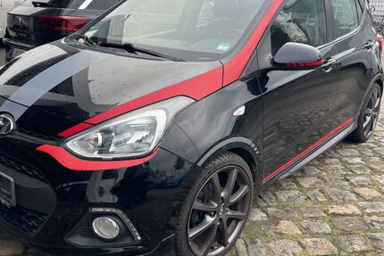 Hyundai i10 94.000 km 7.450 &euro; Hamm 59067