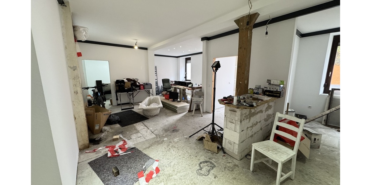 Teilsaniertes 3-Familienhaus in Pforzheim-Würm 14 zimmer