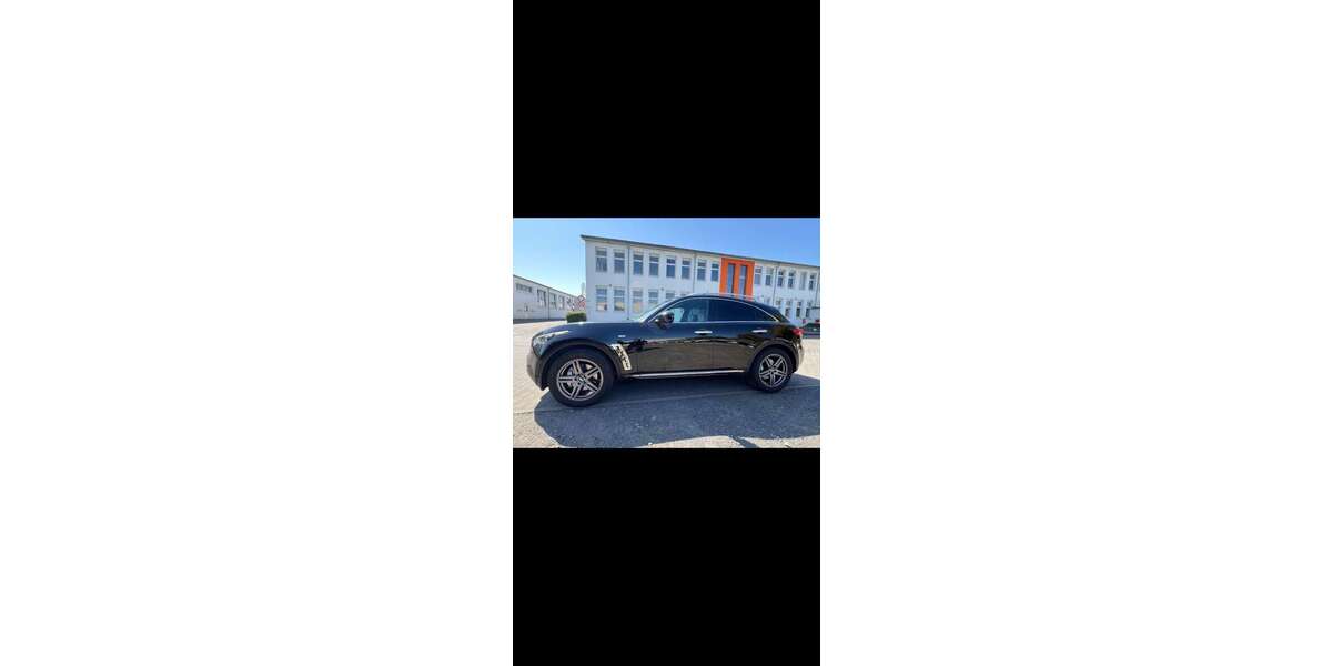 INFINITI FX 226.000 km 9.500 &euro; Dörnigheim (Maintal) 63477