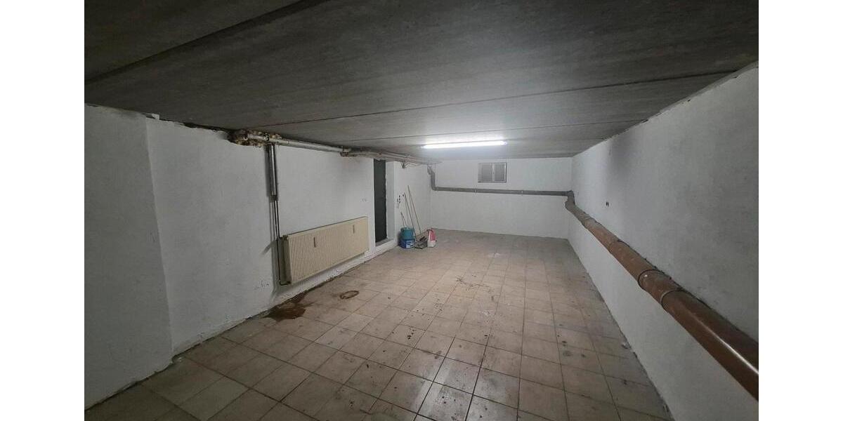 Lagerraum 35qm, Untergeschoss zimmer