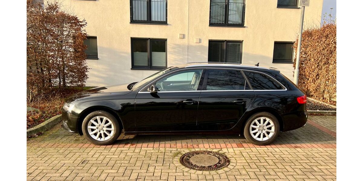 Audi A4 191.000 km 8.000 &euro; Neuss 41466