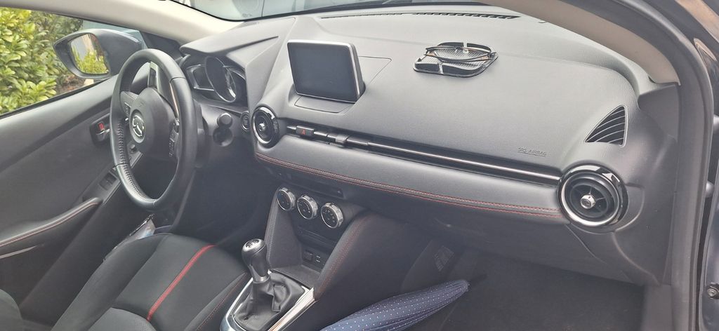 Mazda 2 89.700 km 8.500 &euro; Steinbach am Glan 66909