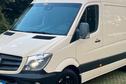 Mercedes-Benz Sprinter 219.000 km 24.990 € München 81243