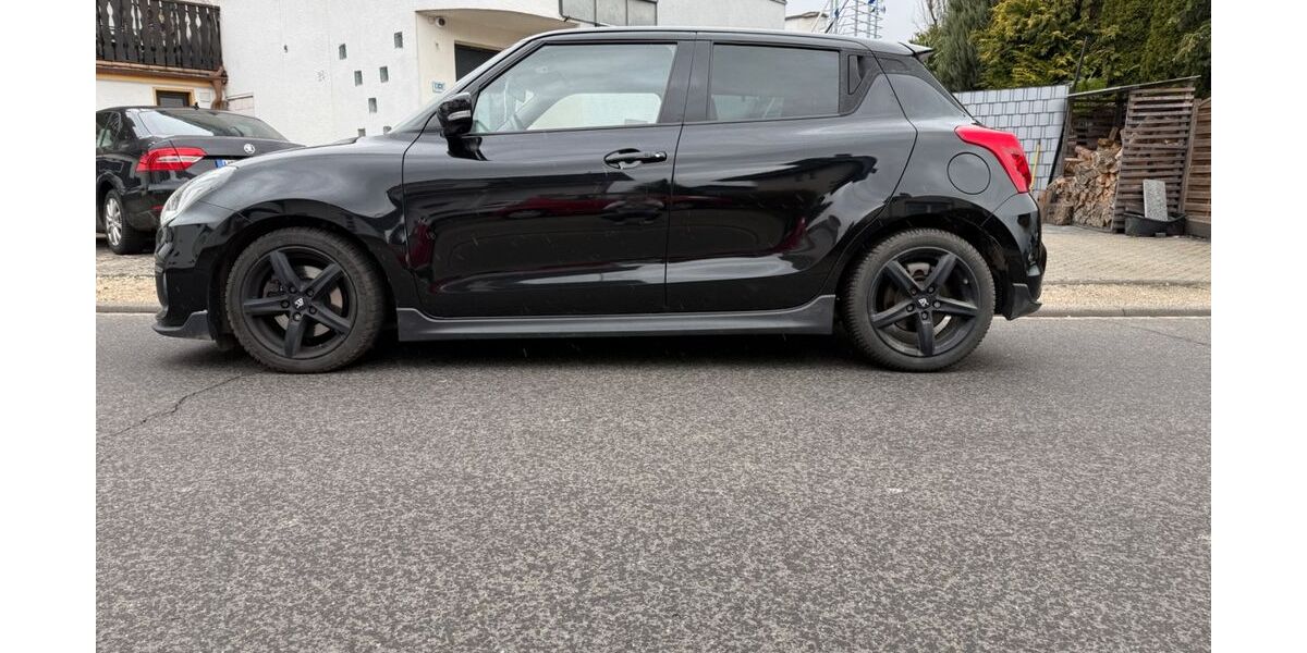 Suzuki Swift 92.500 km 14.200 &euro; Rheinbach 53359