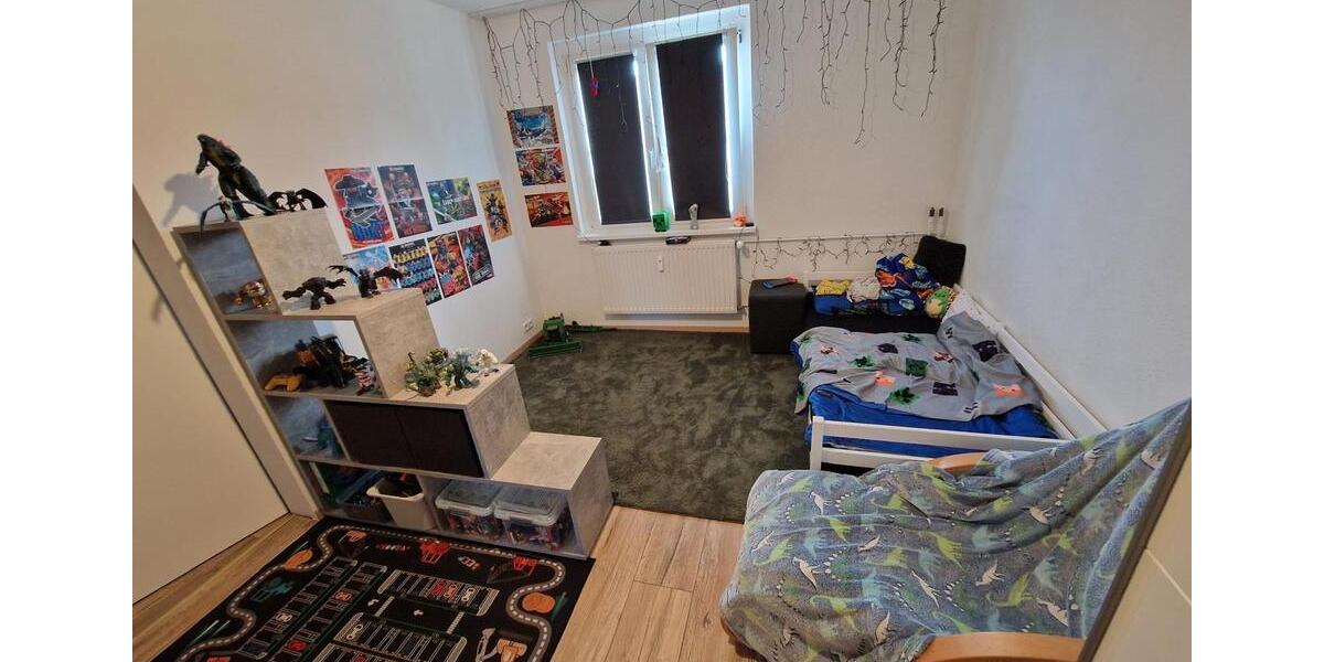 Etagenwohnung Jacobsdorf - 4 Zimmer, 72 m&sup2;, 840&euro; | Angebot:25402560
