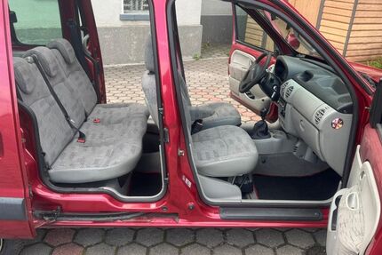 Renault Kangoo 260.221 km 3.450 € Bönen 59199