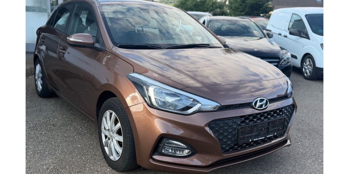 Hyundai i20 62.000 km 8.999 &euro; Gundelsheim 74831