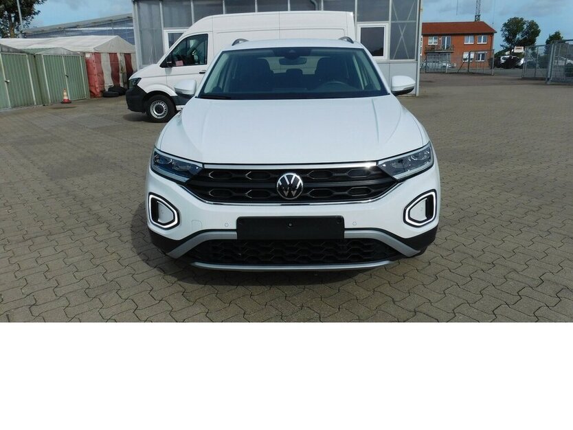 VW T-Roc 1.0 Life TSI BMT Navi Klima Alu 19.990 km 21.390 € Vordorf 38533