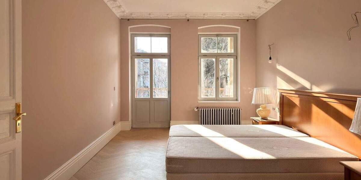 Zimmer Görlitz Innenstadt - 4 Zimmer, 115 m&sup2;, 1.150&euro; | Angebot:25918830