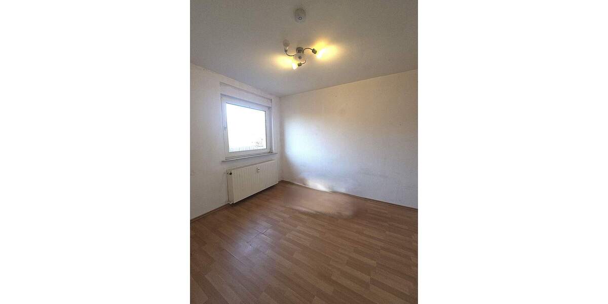 Etagenwohnung Rheinzabern - 3 Zimmer, 82 m&sup2;, 150.000&euro; | Angebot:25319852