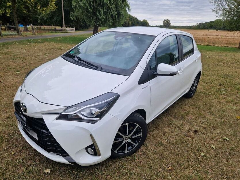 Yaris