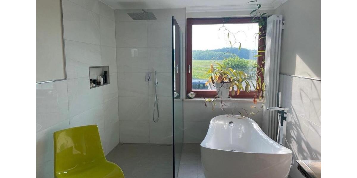 Einfamilienhaus Hanstedt - 12 Zimmer, 400 m&sup2;, 3.500&euro; | Angebot:25158734