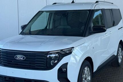 Ford Tourneo Courier 2.000 km 27.900 &euro; Bochum 44807