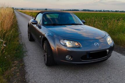 Mazda MX-5 117.000 km 9.700 &euro; Euskirchen 53881