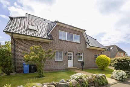 Haus Zingst - 7 Zimmer, 268 m&sup2;, 899.000&euro; | Angebot:26259221