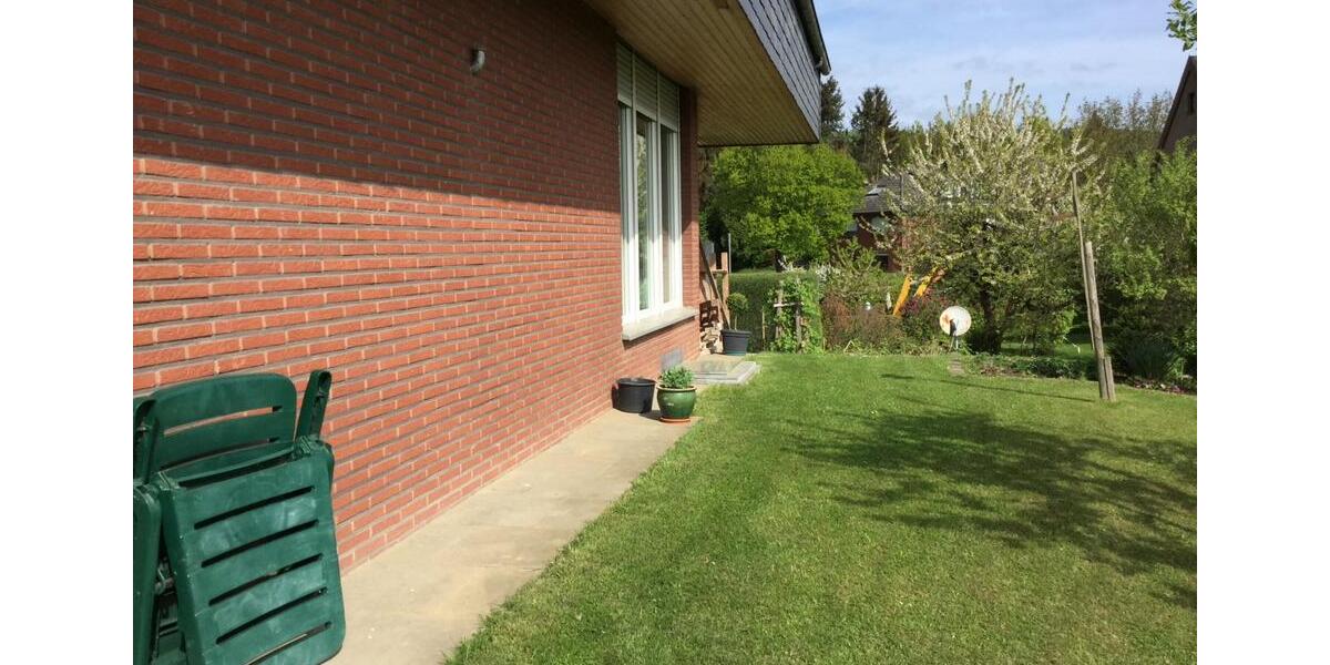 Einfamilienhaus Höxter - 7 Zimmer, 210 m&sup2;, 330.000&euro; | Angebot:26819092